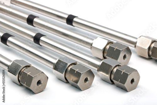 Chromatographic columns for HPLC, chemical separation