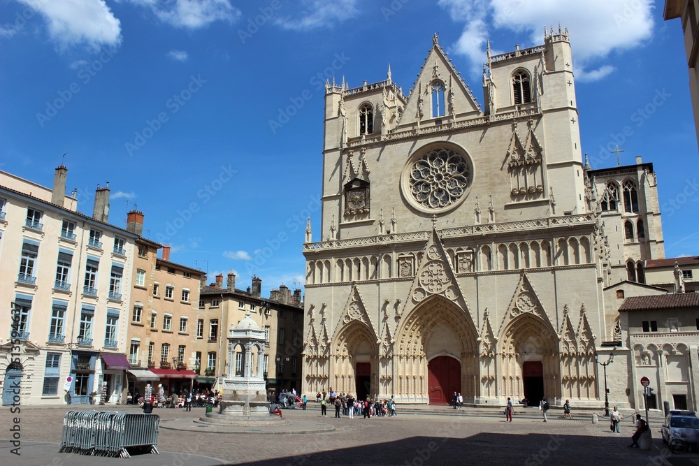 Cathédrale Saint-Jean-Baptiste, Lyon, France.