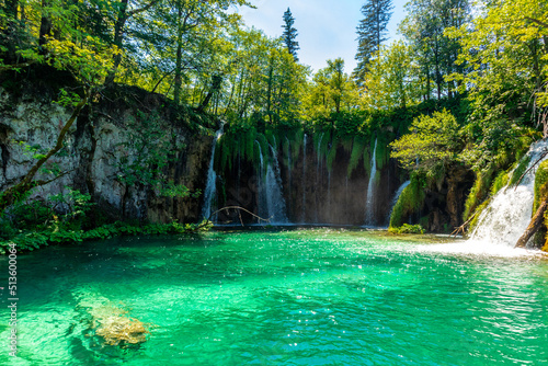 Entdeckungstour durch den wundersch  nen Nationalpark Plitvicer Seen - Kroatien