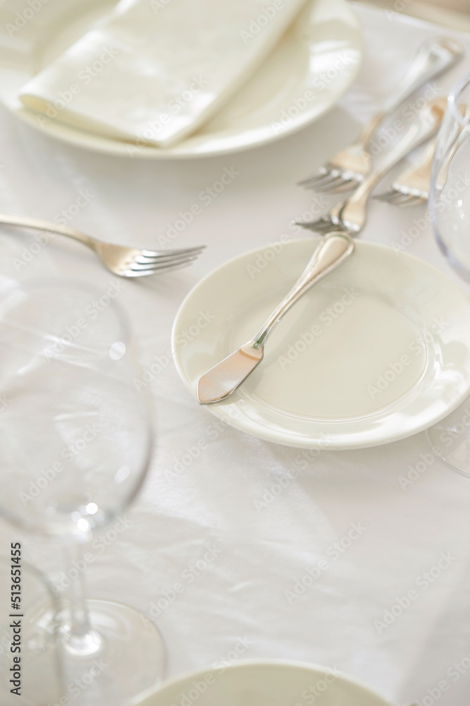 table setting for a dinner table setting for a dinner