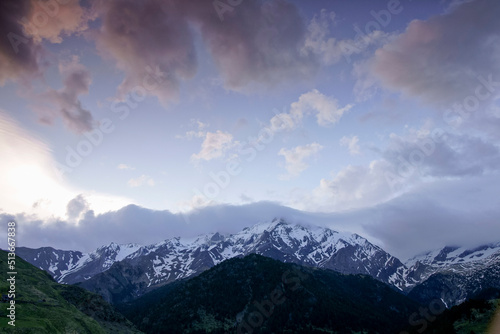 Granjas de Viados y macizo del Posets, 3375 metros.Valle de Gistain.Pirineo Aragones. Huesca. España. © Tolo