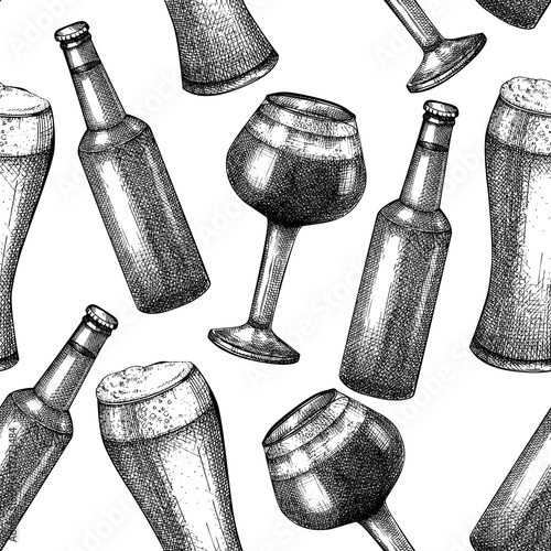 Sketched beer background in vintage style. Vector seamless pattern with beer glasses and bottle for pub, bar. Black and white backdrop for bar or restaurant menu design, packaging, textile.
