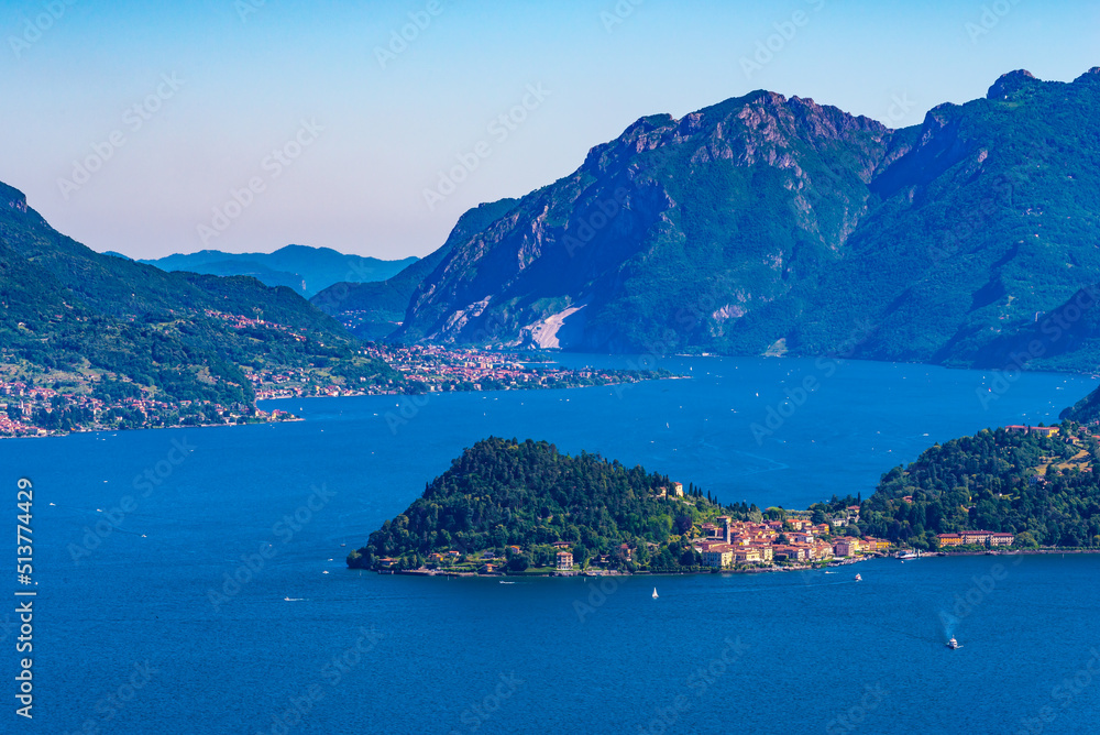 The panorama of Lake Como, photographed from Monte di Tremezzo, showing the Northern Grigna, the Southern Grigna, the Lecco branch, the town of Bellagio, and the surrounding mountains.