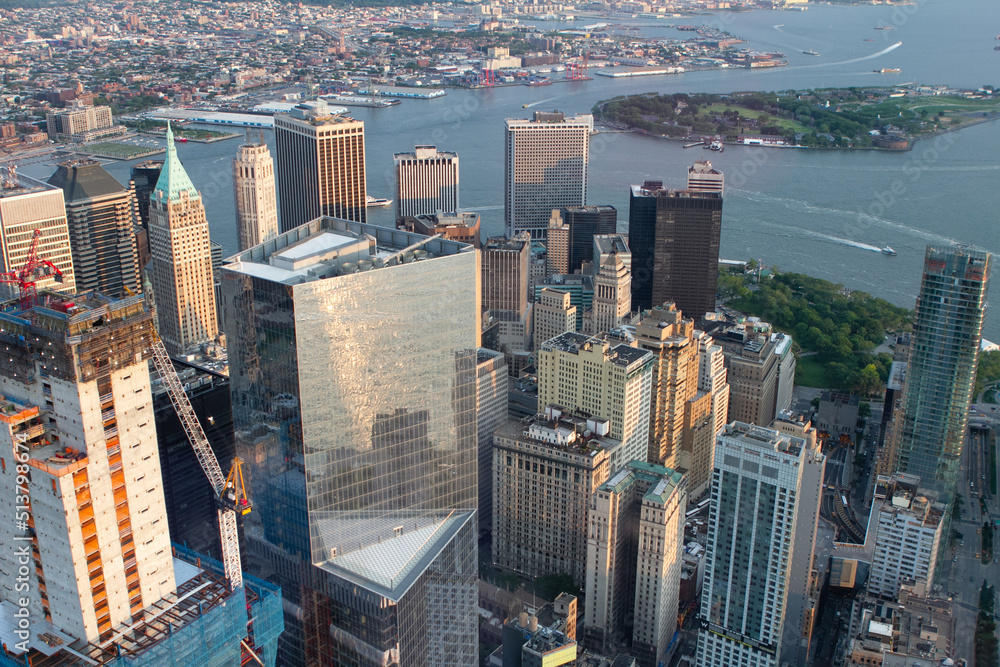 Fototapeta premium Aerial view of the Manhattan skyline