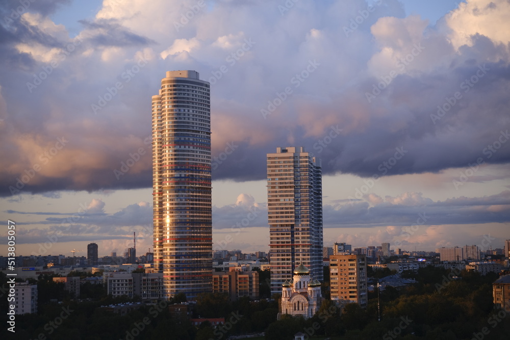 Fototapeta premium Москва, ВДНХ, Триколор высотки
