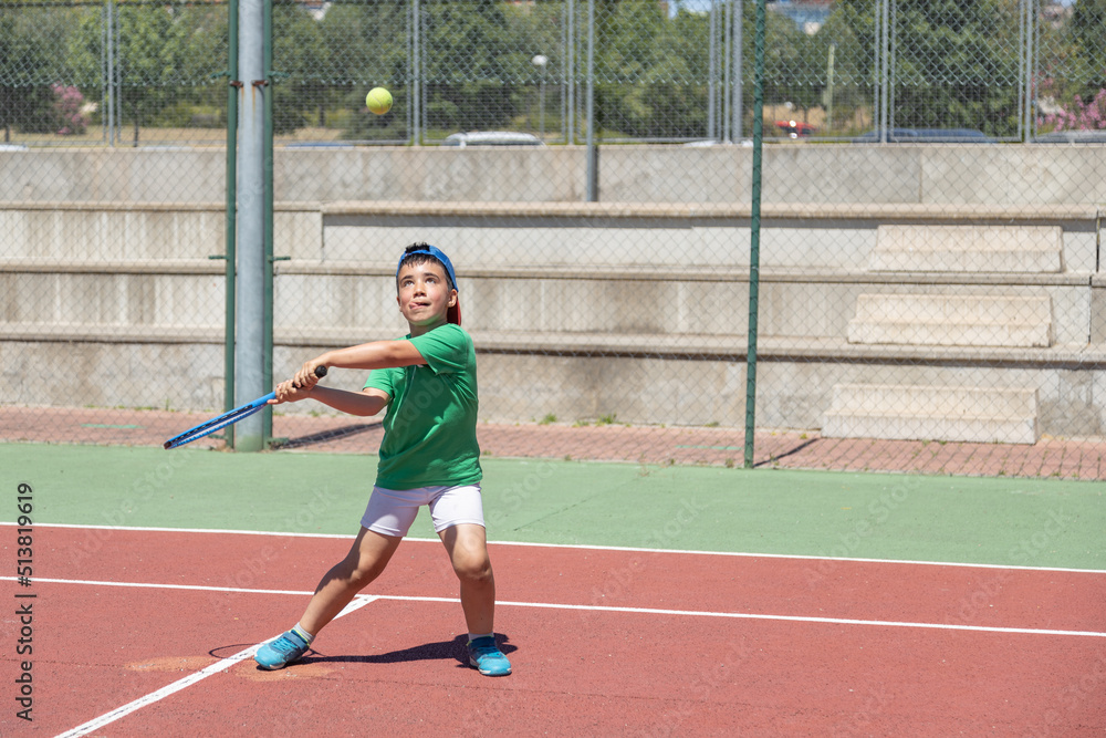 Children tennis