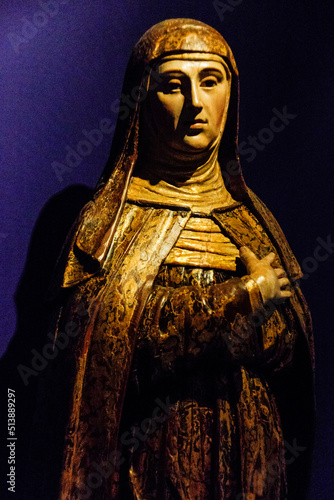santa Monica, madera policromada, siglo XVII, encontrada en la iglesia del convento de Nossa Senhora Das Merces,museo de Evora,Evora,Alentejo,Portugal, europa photo