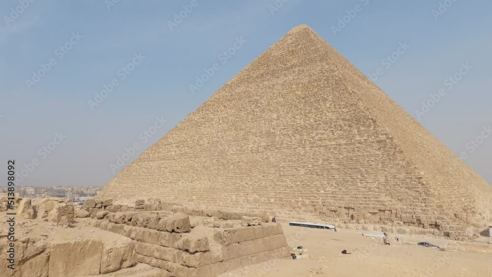 Estalishing shot of Majestic Pyramid of Khufu on Sunny day, Panning shot. Egypt Estalishing shot of Majestic Pyramid of Khufu on Sunny day, Panning shot. Egypt