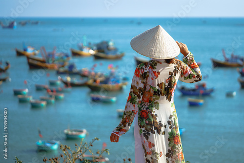 Konstfotografi Vietnamese lady with Ao Dai Vietnam traditional dress
