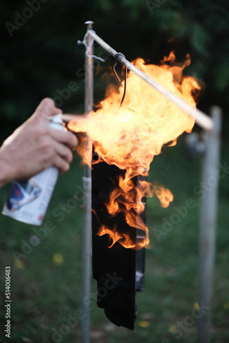 spray fire with spray