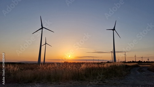 Erneuerbare Energie - Windrad Niedersachsen