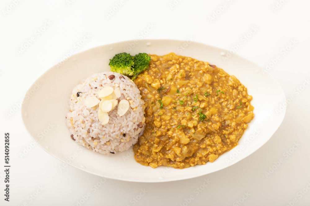 十六穀米とさつまいものキーマカレー 十六穀米とさつまいものキーマカレー
