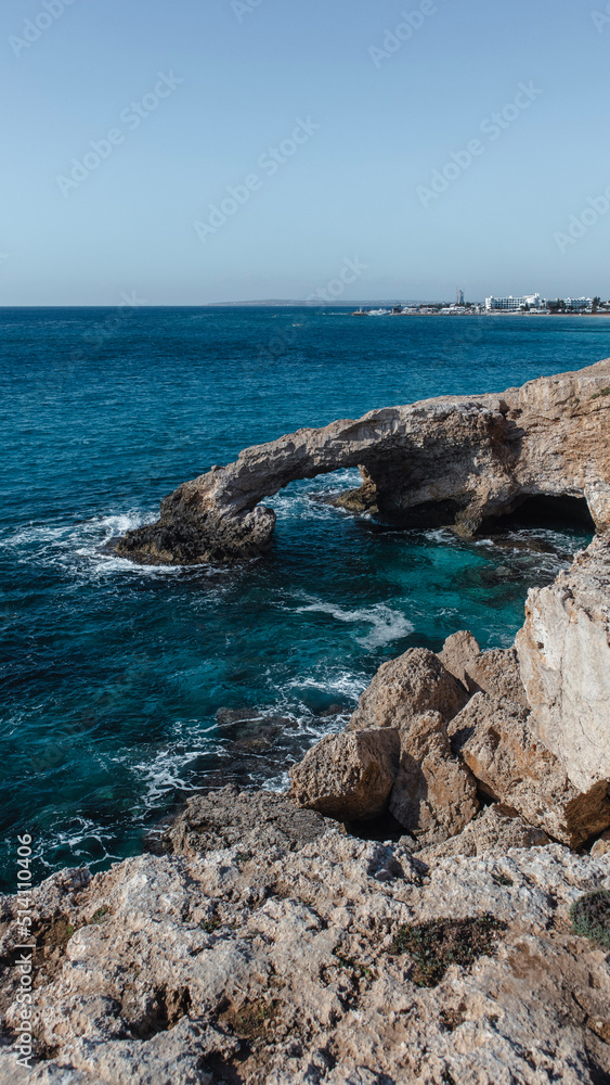 Fototapeta premium Beautiful seascape with sea cave arch love bridge in Ayia Napa, Cyprus