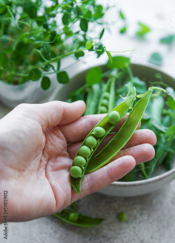 Bowl with sweet pea pods