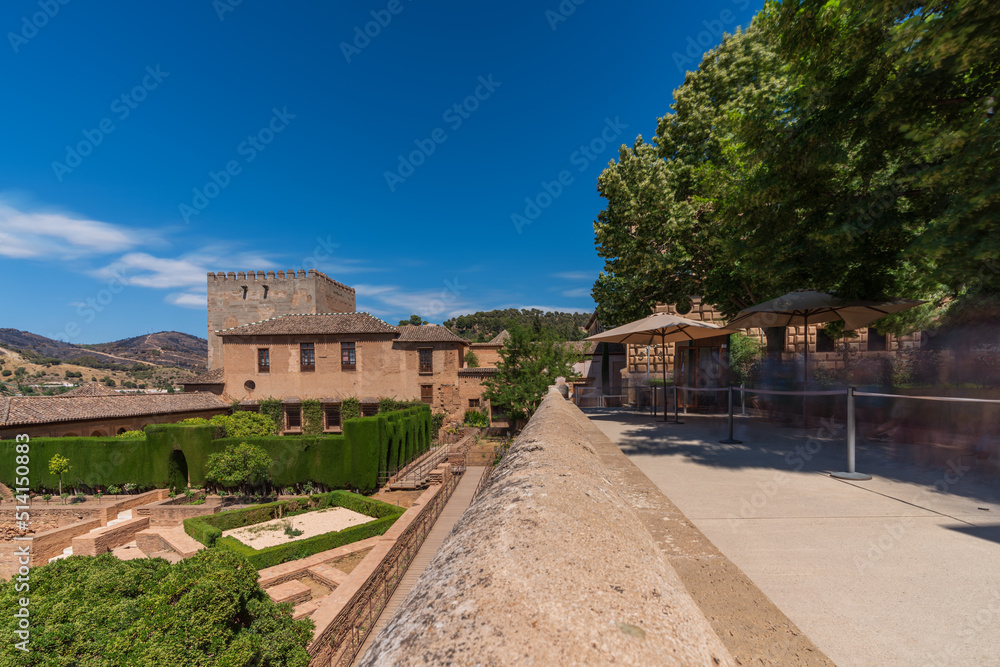 Long queues at the tourist entrance to the alhambra, blurred motion