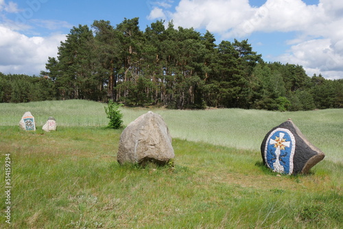 Kunst im Findlingspark Henzendorf photo