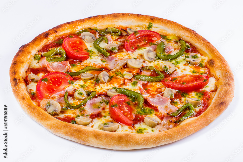 Pizza with tomatoes, cheese, green pepper, mushrooms, bacon and sauce