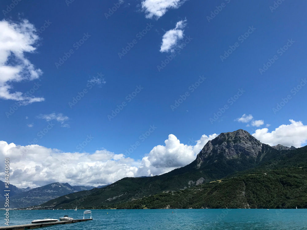 Pic de Morgon am Lac de Serre Poncon in den Französischen Alpen in der region Hautes Alpes