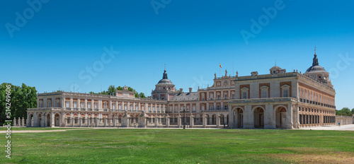 Palacio Real de Aranjuez, visto desde el lateral derecho. Comunidad de Madrid. photo