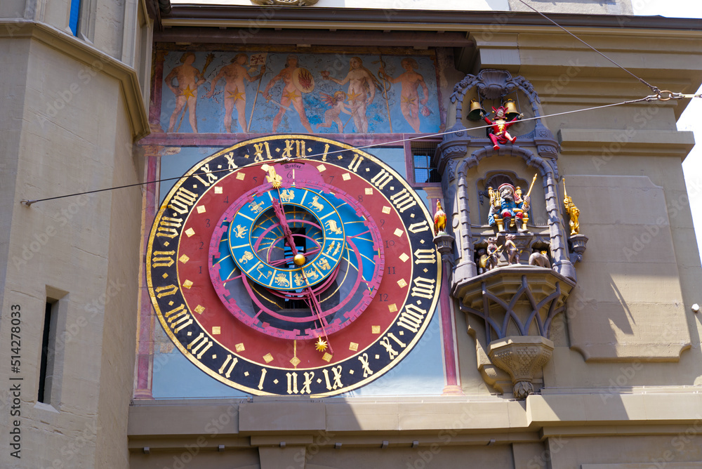 Obraz premium Close-up of clock face of clock tower named Zytglogge at the old town of Bern on a sunny summer day. Photo taken June 16th, 2022, Bern, Switzerland.
