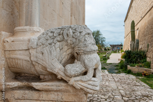 Valokuva Old romanesque monastery San Leonardo di Siponto near Manfredonia, Gargano penin