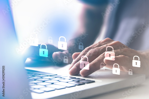 mani, computer, sicurezza informatica, digitale