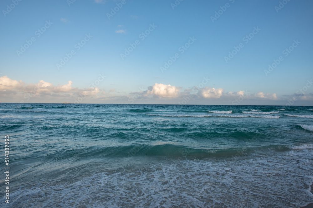 Fototapeta premium sunset over the sea