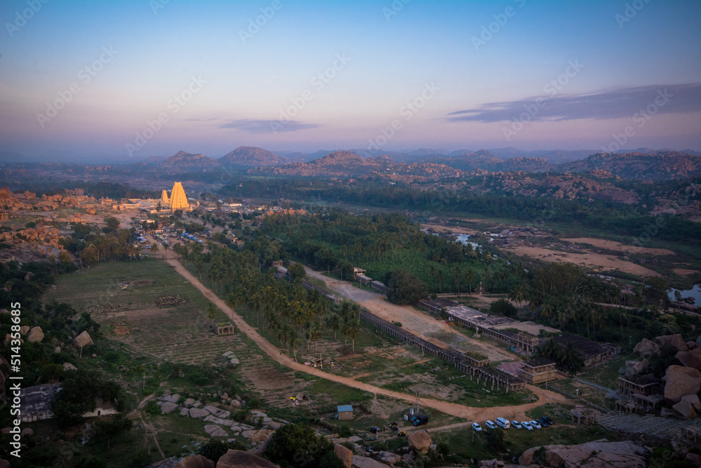 Fototapeta premium Virupaksha Temple at Sunrise