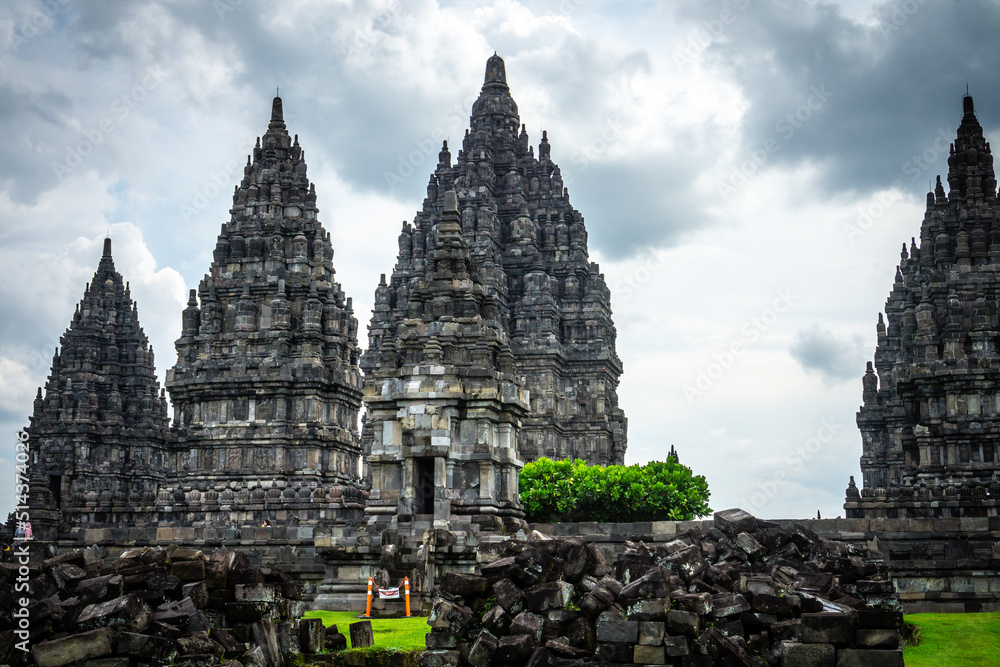 Prambanan Temple - Hindu Temple in Indonesia Prambanan Temple - Hindu Temple in Indonesia