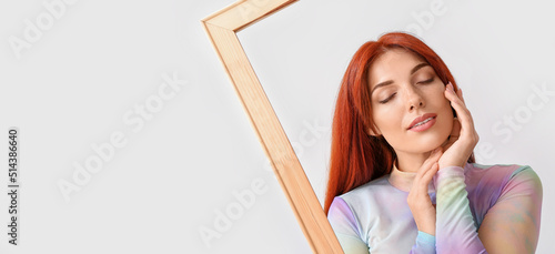 Beautiful redhead woman wit...
