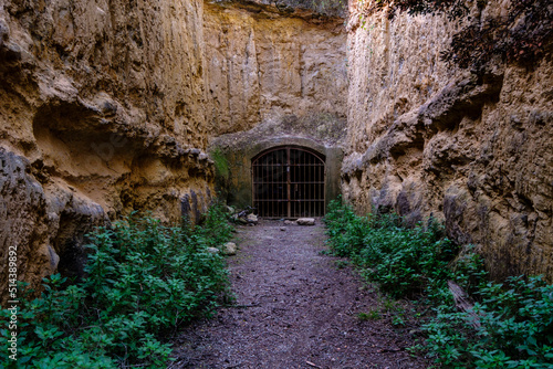 Fototapeta Naklejka Na Ścianę i Meble -  cueva del siglo XIV,  bajo el castillo de BellverPalma, Mallorca, balearic islands, Spain