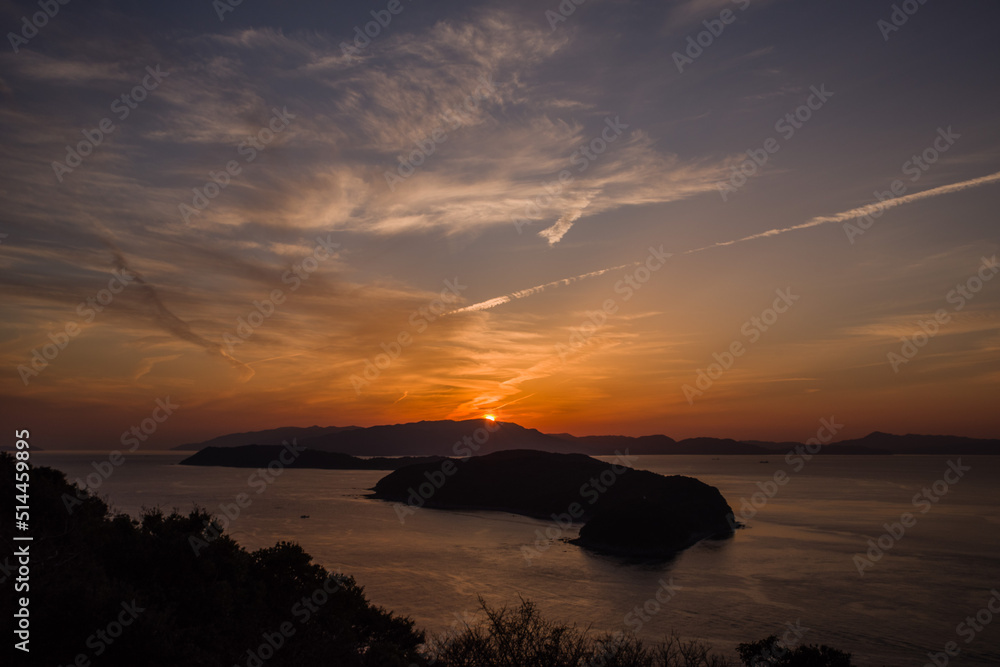 Fototapeta premium 紀淡海峡（和歌山県加太市）の夕日