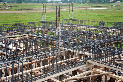Stirrup and Tensile strength steel reinforcement in beams on building construction sites.