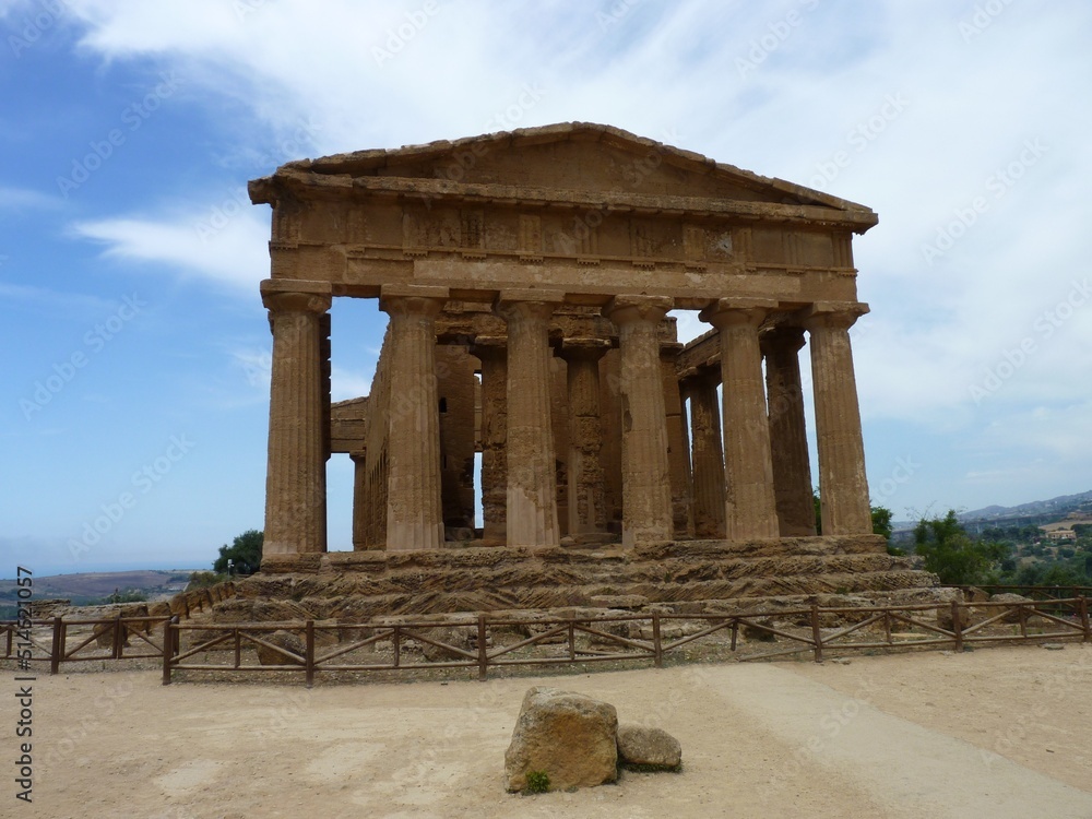 Sicily: the Temple of Concord in the Valley of the Temples, Agrigento Sicily: the Temple of Concord in the Valley of the Temples, Agrigento