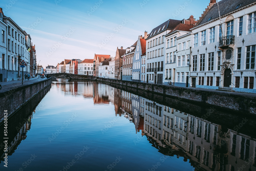 Fototapeta premium Reflections in Brugge 