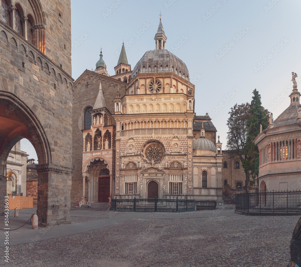 Bergamo.. Città alta Cattedrale di Sant'Alessandro Martire in Piazza Duomo