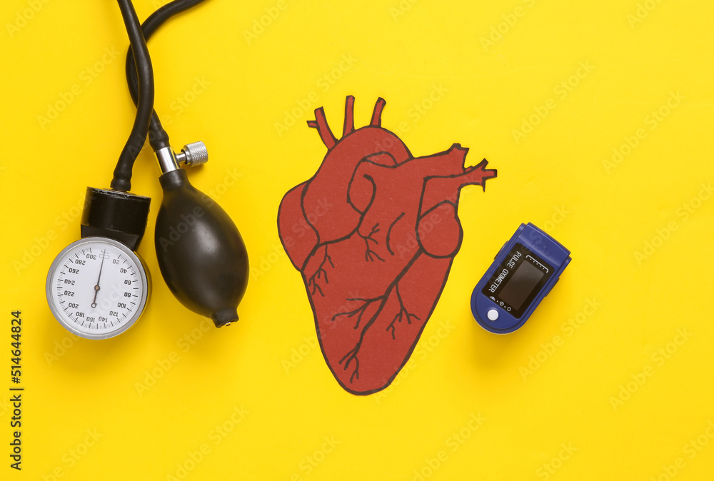 Diagnosis of cardiovascular diseases, monitoring of oxygen in the blood. Medical monometer with