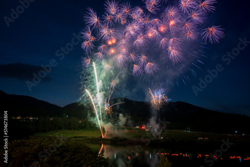 霊まつり流灯花火大会(会津柳津花火)