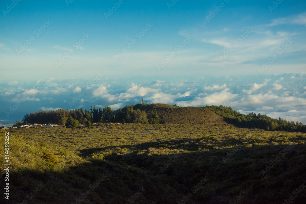 Fototapeta premium Morning views of Maui from the top of Mount Haleakala, Maui, HI.
