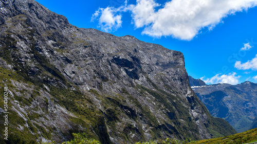New Zeland, South Island, Mountains, Clifts, and Hills © Daryus