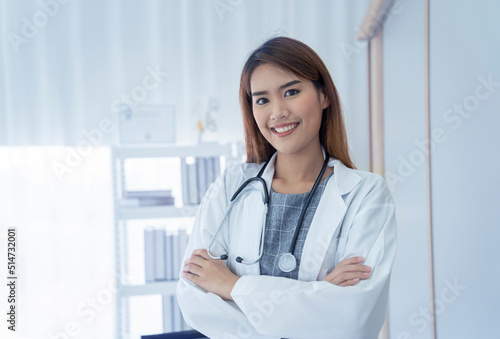 Photography asian female doctor at hospital