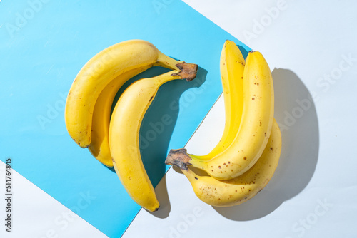 夏の爽やかなバナナ
