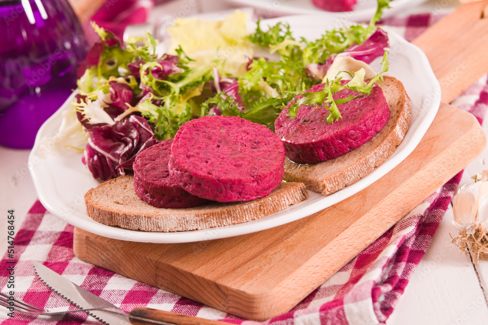 Beetroot veggie burger.