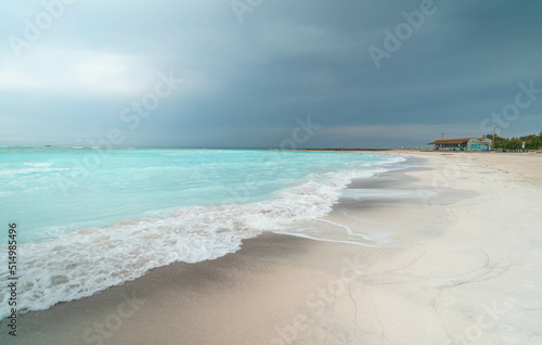Fototapeta Naklejka Na Ścianę i Meble -  Beautiful beach, white sand and blue water in Italy.
