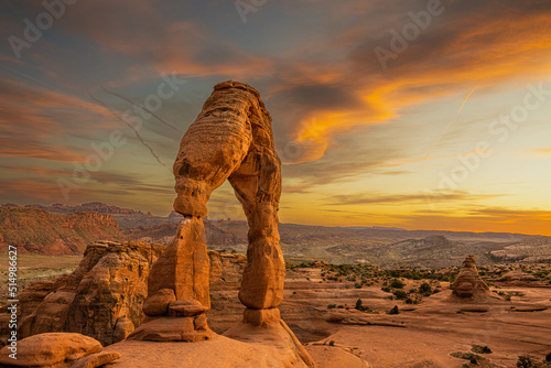 Print op canvas Delicate Arch in Arches National Park at Sunset