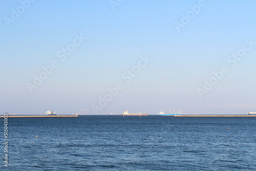 横浜港の工業地帯 全景 © Nishio