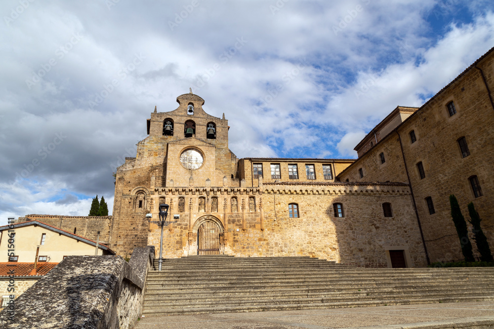 Iglesia abacial del Monasterio de San Salvador de Oña. Burgos, Castilla y León, España.