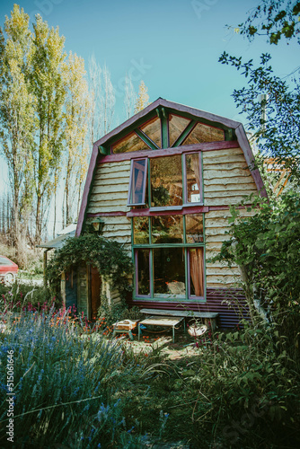 old wooden house © Juli Distasio