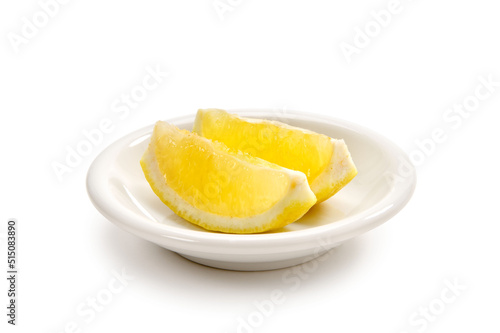レモンの櫛型切りカット写真