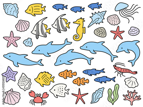 イルカと色々な海の生き物達のイラストセット